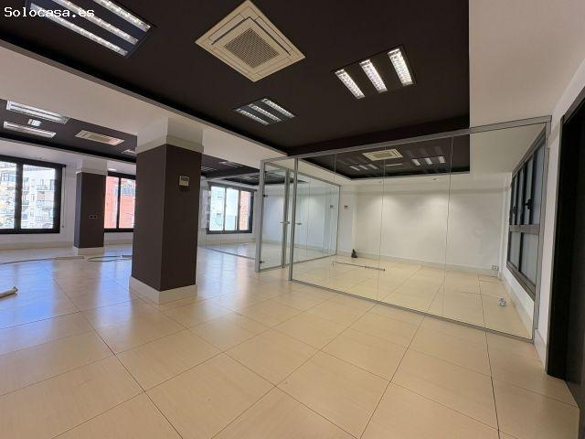 Oficina en Alquiler en Barcelona, Barcelona