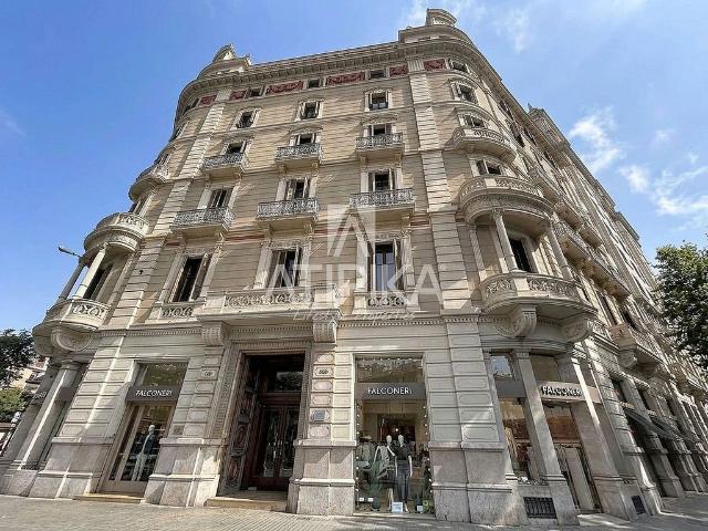 Oficina en alquiler en Barcelona, de 450 m² por 9.225