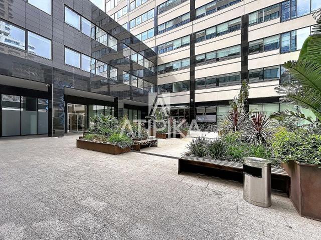 Oficina en alquiler en Barcelona, de 615 m² por 12.156