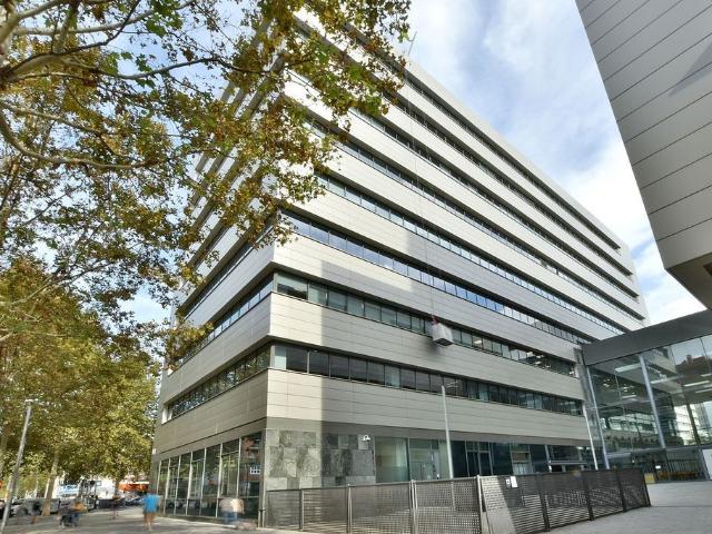 Oficina en alquiler en Barcelona, de 1.176 m² por 21.175