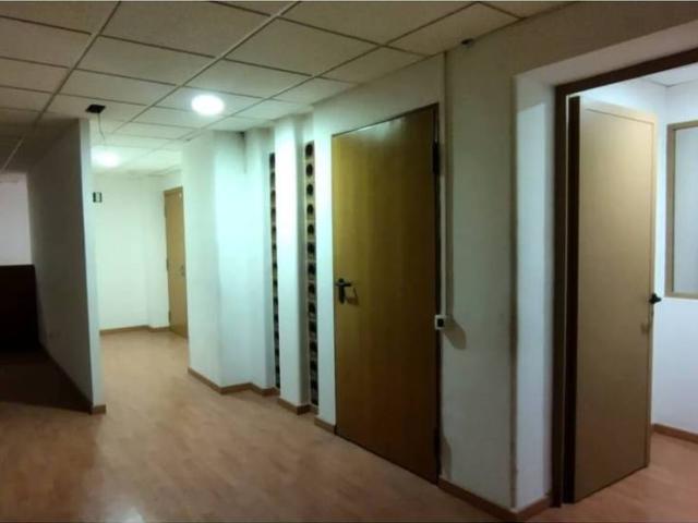 Oficina en Alquiler en Barri Antic