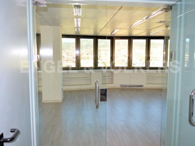 Oficina en Alquiler en Barri de les Corts