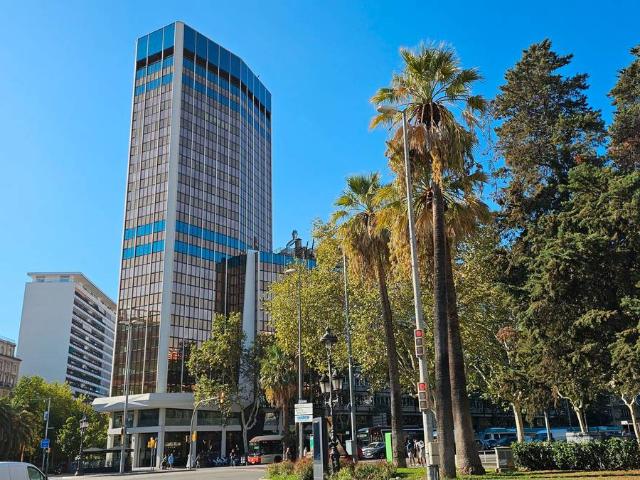Oficina en Alquiler en Barri de les Corts