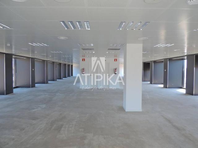 Oficina en Alquiler en Barri de les Corts