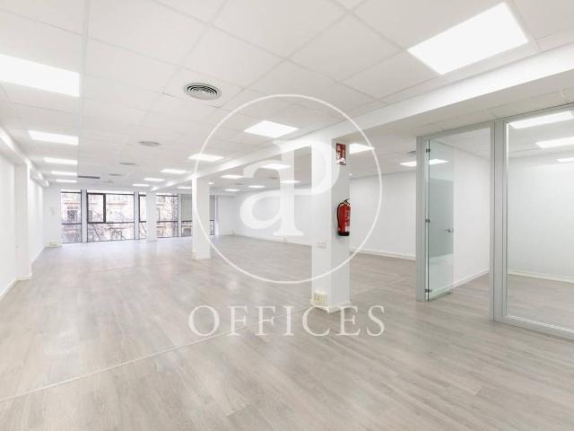 Oficina en Alquiler en Barri de les Corts