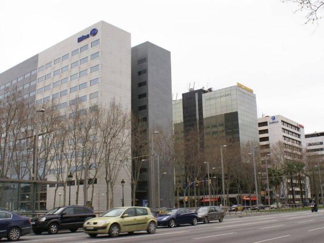 Oficina en Alquiler en Barri de les Corts