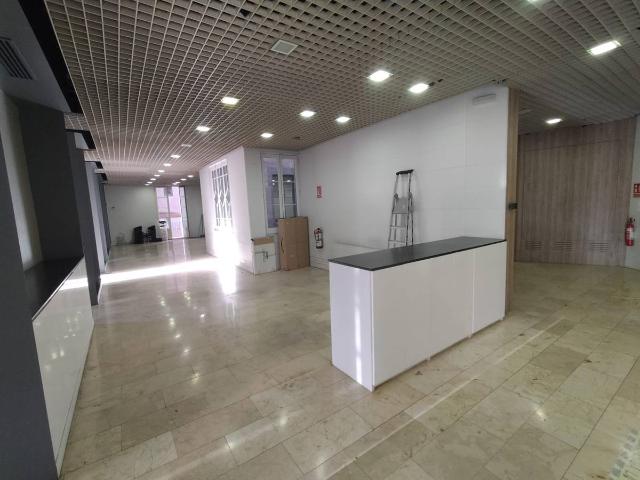 Oficina en Alquiler en Barri de les Corts
