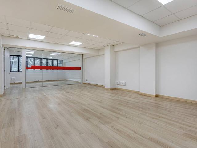 Oficina en Alquiler en Barri de les Corts