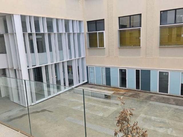 Oficina en Alquiler en Barri del Centre