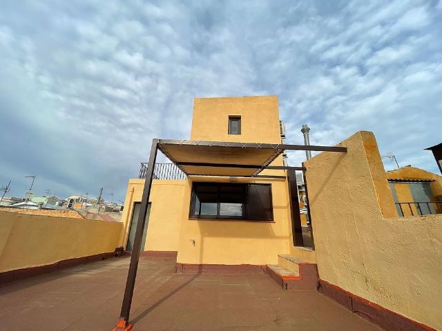 Oficina en alquiler en calle Major, Tarragona, de 16 m² por 544