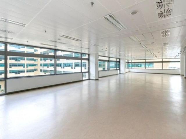 Oficina en alquiler en calle Moll de Barcelona, Barcelona, de 111 m² por 2.775