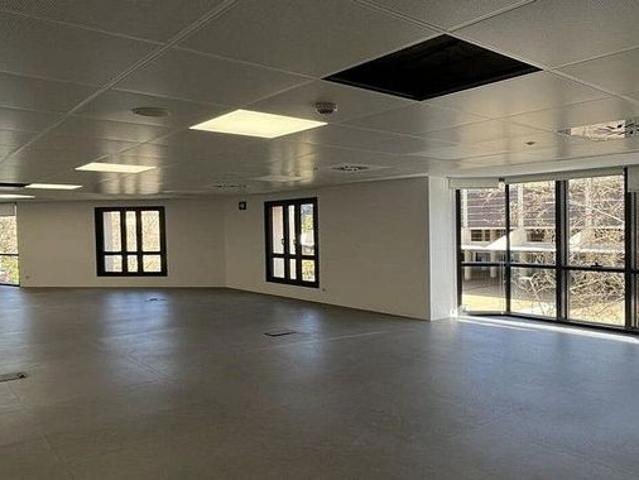 Oficina en alquiler en calle D'ausiàs Marc, Barcelona, de 830 m² por 14.940