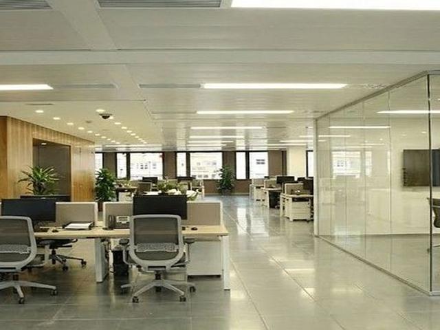 Oficina en alquiler en calle De Balmes, Barcelona, de 419 m² por 10.056