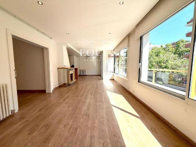 Oficina en alquiler en calle De Ganduxer, Barcelona, de 126 m² por 3.500