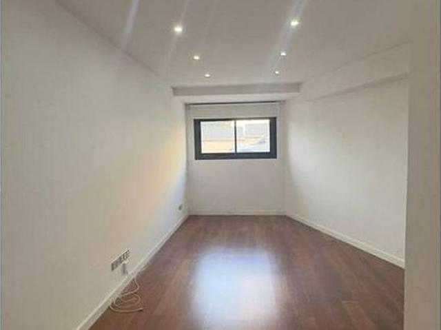 Oficina en alquiler en calle De Jaume I, Matadepera, de 24 m² por 700