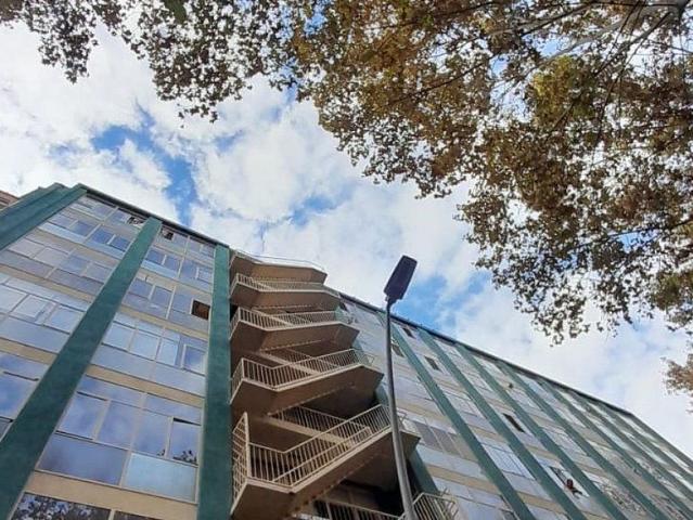 Oficina en alquiler en calle De Joan D'àustria, Barcelona, de 110 m² por 1.750