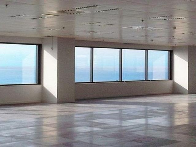 Oficina en alquiler en calle De Josep Pla, Barcelona, de 640 m² por 12.157