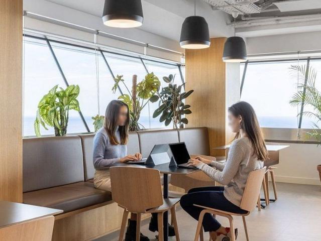 Oficina en alquiler en calle De la Marina, Barcelona, de 280 m² por 25.869