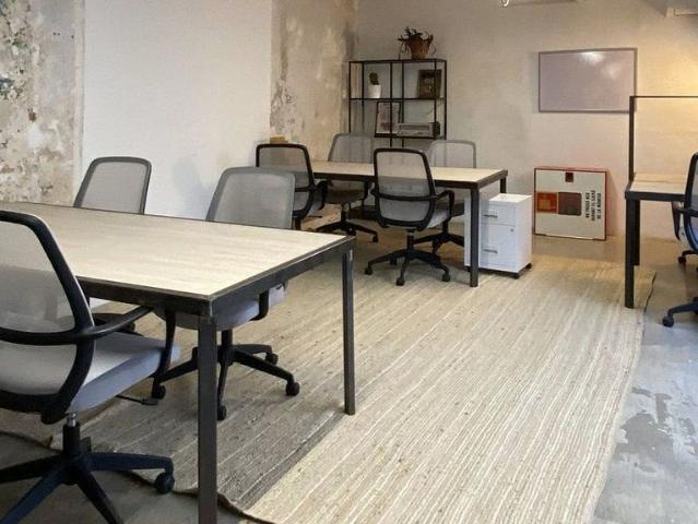 Oficina en alquiler en calle De la Diputació, Barcelona, de 31 m² por 1.735