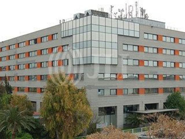Oficina en alquiler en calle De L'acer, Barcelona, de 287 m² por 4.305