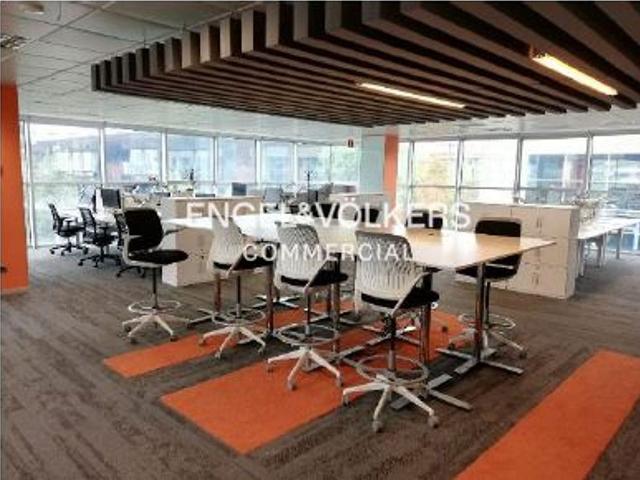 Oficina en alquiler en calle De Pallars, Barcelona, de 755 m² por 16.610