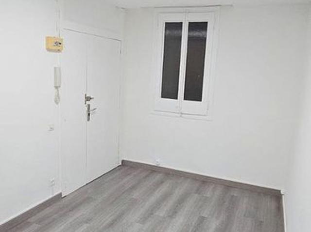 Oficina en alquiler en calle De Pelai, Barcelona, de 11 m² por 350