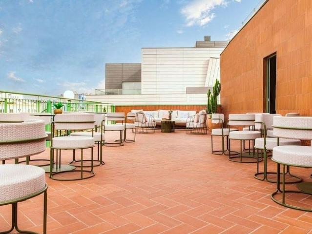 Oficina en alquiler en calle De Pere IV, Barcelona, de 18 m² por 2.250