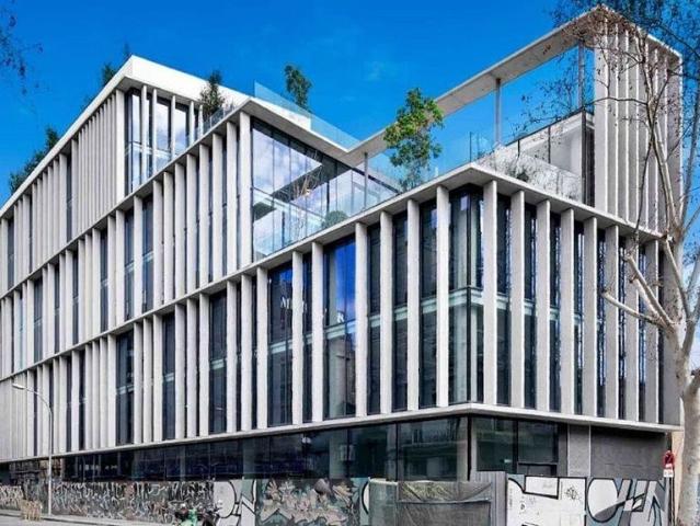 Oficina en alquiler en calle De Pere IV, Barcelona, de 700 m² por 31.500