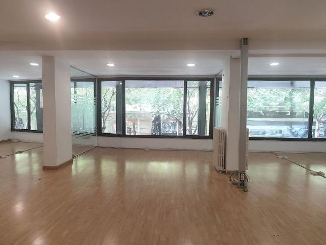 Oficina en alquiler en calle De Tuset, Barcelona, de 181 m² por 2.450