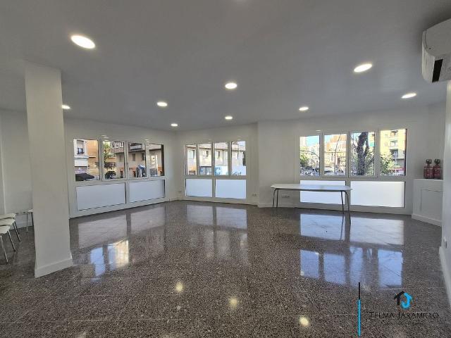 Oficina en alquiler en calle De València, Barcelona, de 43 m² por 650
