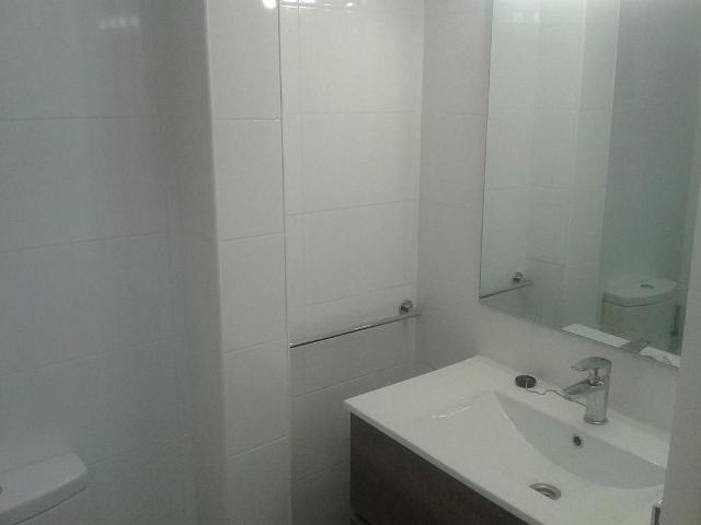 Oficina en alquiler en calle De Viladomat, Barcelona, de 30 m² por 600