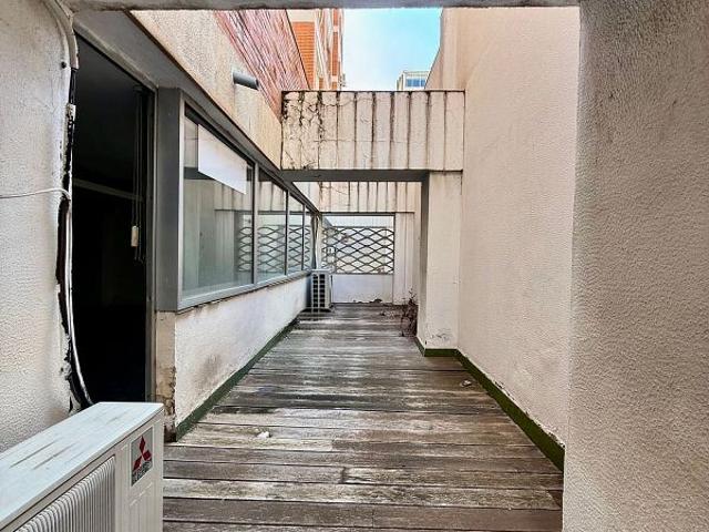 Oficina en alquiler en calle De Villarroel, Barcelona, de 170 m² por 1.800