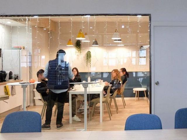 Oficina en alquiler en calle De Zamora, Barcelona, de 350 m² por 8.000