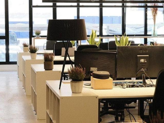Oficina en alquiler en calle Del Taquígraf Serra, Barcelona, de 23 m² por 1.620