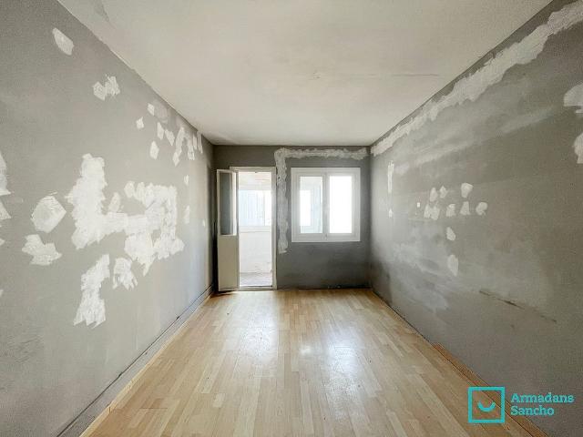 Oficina en alquiler en calle Del Comte Borrell, Barcelona, de 21 m² por 400