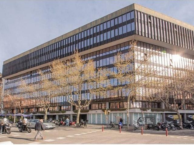 Oficina en alquiler en calle Del Comte D'urgell, Barcelona, de 520 m² por 8.000