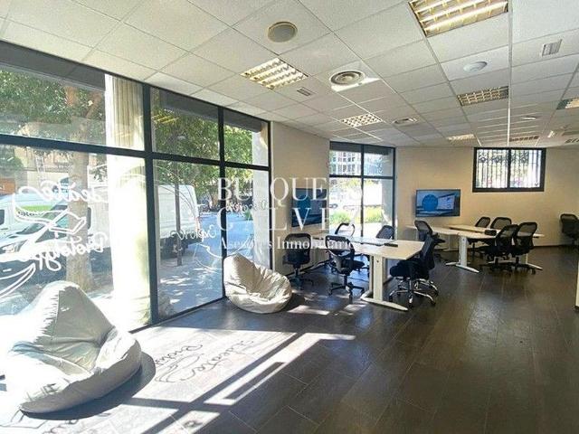 Oficina en alquiler en calle Del Consell de Cent, Barcelona, de 800 m² por 15.000