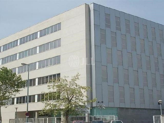 Oficina en alquiler en calle Del Plom, Barcelona, de 390 m² por 4.760