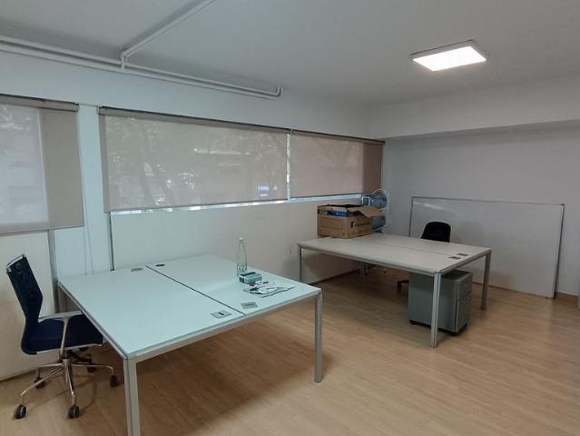Oficina en alquiler en calle Ganduxer, Barcelona, de 32 m² por 700