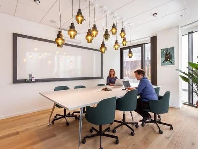 Oficina en alquiler en calle Gran Via de Les Corts Catalanes, Barcelona, de 200 m² por 20.906