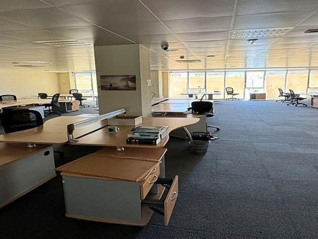Oficina en alquiler en calle Gran Via de Les Corts Catalanes, Barcelona, de 583 m² por 9.312
