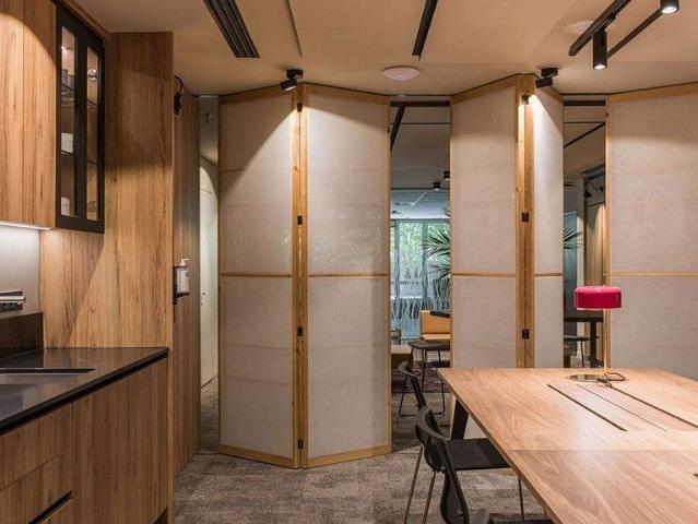 Oficina en alquiler en calle Gran Via de Les Corts Catalanes, Barcelona, de 58 m² por 6.800