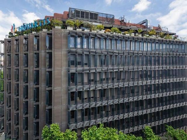 Oficina en alquiler en calle Gran Via de Les Corts Catalanes, Barcelona, de 672 m² por 18.816