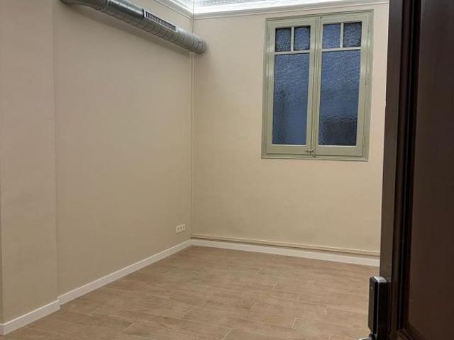 Oficina en alquiler en calle Laietana, Barcelona, de 20 m² por 650