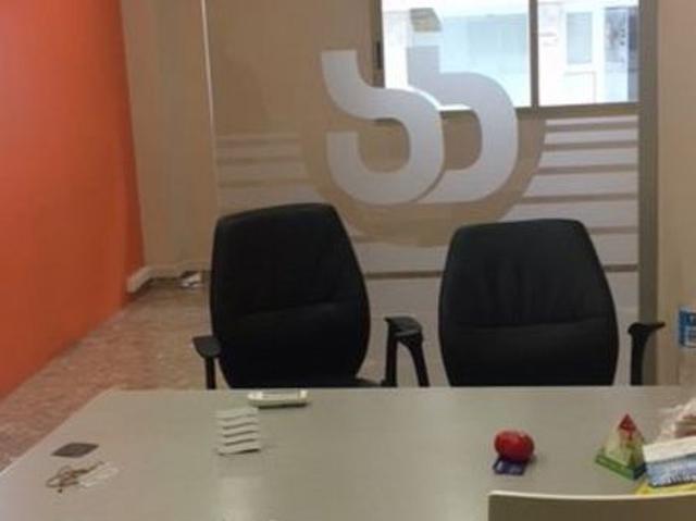Oficina en alquiler en calle Pica D'estats, Lleida, de 50 m² por 350