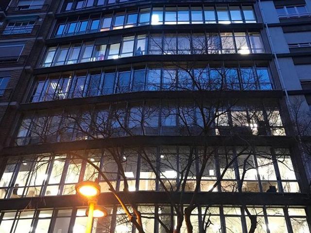 Oficina en alquiler en calle Tuset, Barcelona, de 60 m² por 850