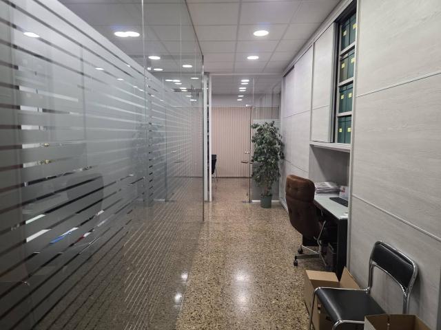 Oficina en Alquiler en Can Vidalet