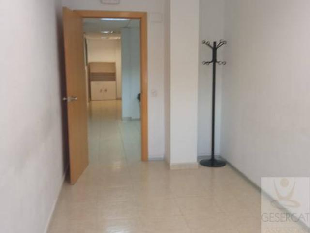 Oficina en Alquiler en Can Llong