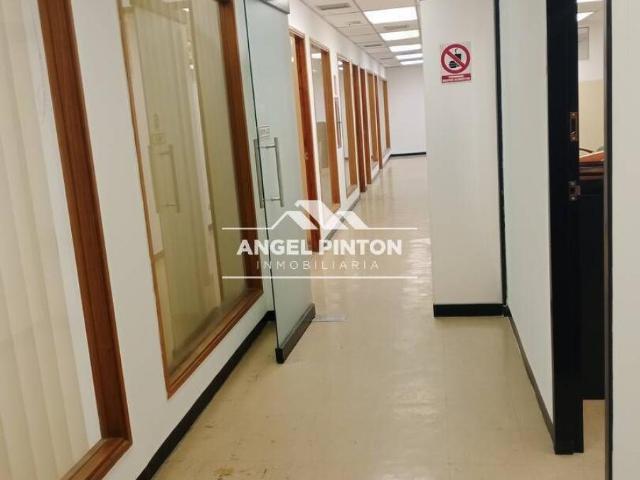 Oficina en Alquiler en Caracas Distrito Federal 200 m2