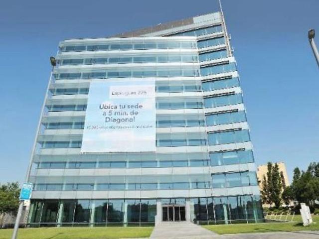 Oficina en alquiler en carretera D'esplugues, Cornellà de Llobregat, de 796 m² por 9.950